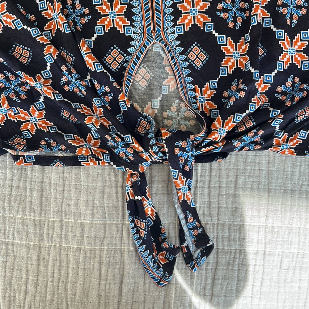 Sandro Patterned Top - Picture 4 of 5